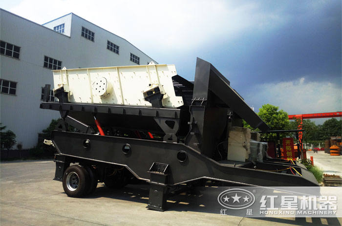 可移動振動篩沙機(jī)，半掛車車頭牽引隨時隨地流動作業(yè)